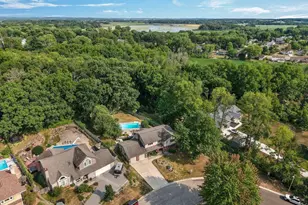 6211 Indian Mound Dr, Mcfarland, WI 53558 - Photo 13