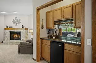 6211 Indian Mound Dr, Mcfarland, WI 53558 - Photo 21