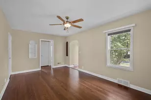 4215 Major Ave, Madison, WI 53716 - Photo 17