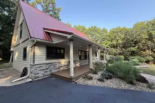 E9420 Wildflower Dr, Reedsburg, WI 53959 - Photo 7