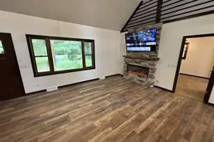 E9420 Wildflower Dr, Reedsburg, WI 53959 - Photo 13