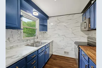 522 S Midvale Boulevard, Madison, WI 53711 - Photo 13