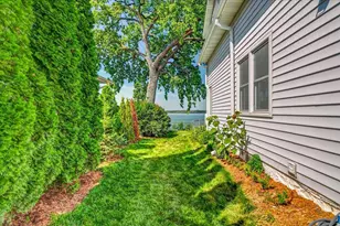 5306 Card Ave, Mcfarland, WI 53558 - Photo 17