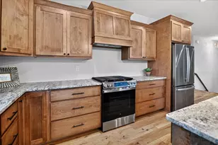 4074 Whistle Rock Cir, DeForest, WI 53532 - Photo 13