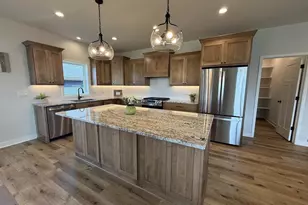 4074 Whistle Rock Cir, DeForest, WI 53532 - Photo 7