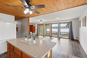 40 Bayer Ln, Lake Delton, WI 53965 - Photo 5