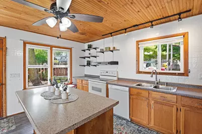40 Bayer Lane, Wisconsin Dells, WI 53965 - Photo 7
