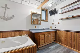 40 Bayer Ln, Wisconsin Dells, WI 53965 - Photo 15