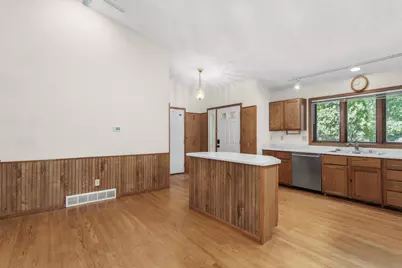 3517 Manchester Road, Madison, WI 53719 - Photo 5
