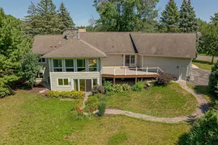5941 Woods Edge Rd, Fitchburg, WI 53711 - Photo 11