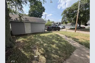 1734 Fayette Avenue, Beloit, WI 53511 - Photo 27