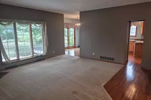 4152 Hawkridge Dr, Janesville, WI 53546 - Photo 7