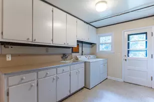 25 Hiawatha Cir, Madison, WI 53711 - Photo 21