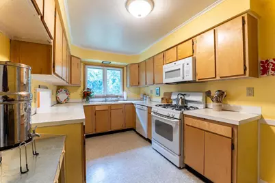 25 Hiawatha Circle, Madison, WI 53711 - Photo 19