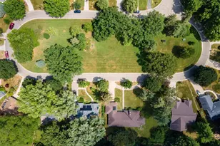 25 Hiawatha Cir, Madison, WI 53711 - Photo 43