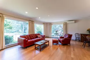 25 Hiawatha Cir, Madison, WI 53711 - Photo 7