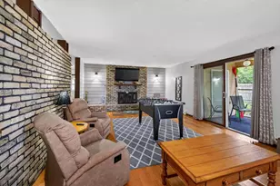 125 Golden Dr, Briggsville, WI 53920 - Photo 5