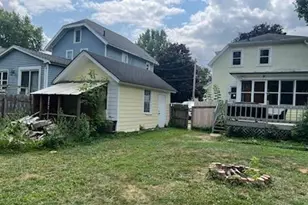 524 Bronson St, Waupun, WI 53963 - Photo 7