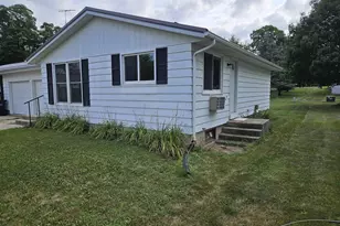 625 Cross St, Poynette, WI 53955 - Photo 15