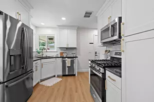 4013 Duke St, Madison, WI 53704 - Photo 7