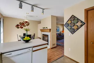6609 Raymond Rd, Madison, WI 53711 - Photo 19