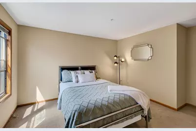 6609 Raymond Road, Madison, WI 53711 - Photo 23