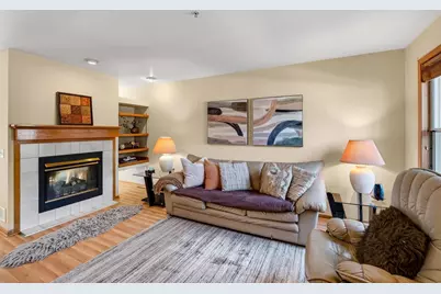 6609 Raymond Road, Madison, WI 53711 - Photo 1