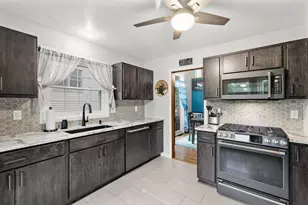 1817 Anhalt Dr, Madison, WI 53704 - Photo 1