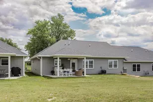 190 Antoine St, Mineral Point, WI 53565 - Photo 3
