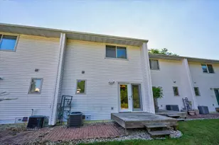 401 Melody Ln, Verona, WI 53593 - Photo 43