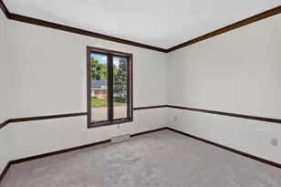 2511 Elizabeth St, Janesville, WI 53548 - Photo 17