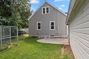 105 Bishop Ave, Plymouth, WI 53073 - Photo 23