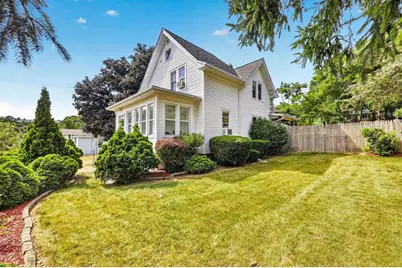 16 Legreid Street, Deerfield, WI 53531 - Photo 3