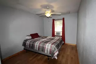 1525 Merrill St, Beloit, WI 53511 - Photo 13