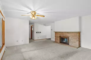 2114 N 25th St, Sheboygan, WI 53081 - Photo 9