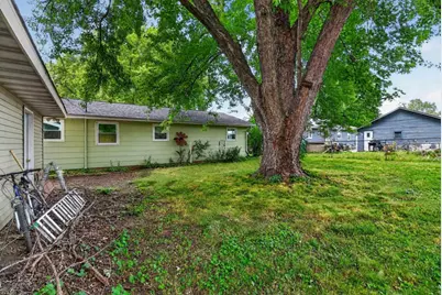 2111 S Osborne Avenue, Janesville, WI 53546 - Photo 27