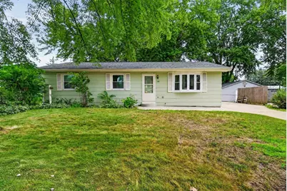 2111 S Osborne Avenue, Janesville, WI 53546 - Photo 3