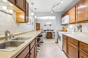 1418 Wheeler Rd, Madison, WI 53704 - Photo 15
