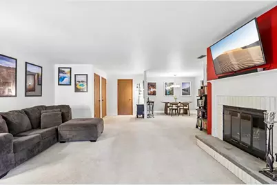 1418 Wheeler Road #H, Madison, WI 53704 - Photo 9