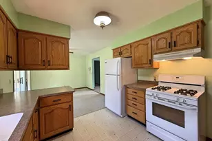 1429 N Pontiac Dr, Janesville, WI 53545 - Photo 15