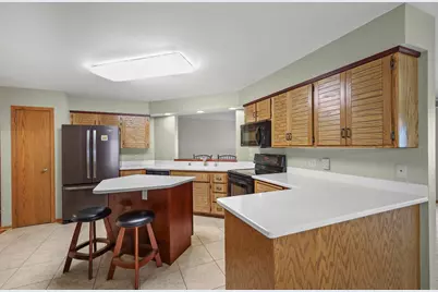 4001 Monona Drive #204, Monona, WI 53716 - Photo 11