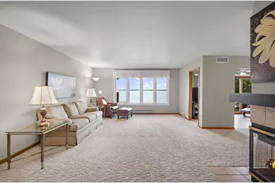 4001 Monona Drive #204, Monona, WI 53716 - Photo 7