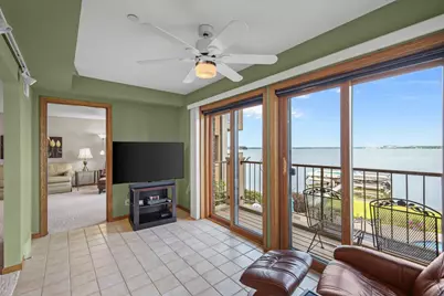 4001 Monona Drive #204, Monona, WI 53716 - Photo 15