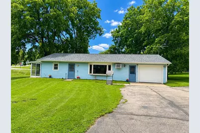 4237 Mahoney Road, Mcfarland, WI 53558 - Photo 1