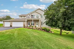 W11548 Island View Ct, Lodi, WI 53555 - Photo 3