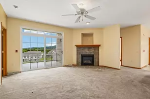 W11548 Island View Ct, Lodi, WI 53555 - Photo 7