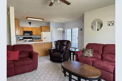 911 Herriot Drive #2, Mauston, WI 53948 - Photo 3