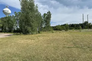 911 Herriot Dr, Mauston, WI 53948 - Photo 33