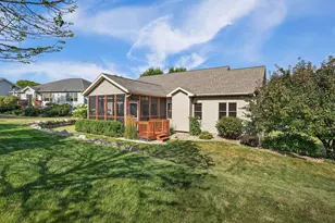 391 N Heatherstone Dr, Sun Prairie, WI 53590 - Photo 35