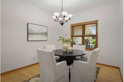 391 N Heatherstone Drive, Sun Prairie, WI 53590 - Photo 5